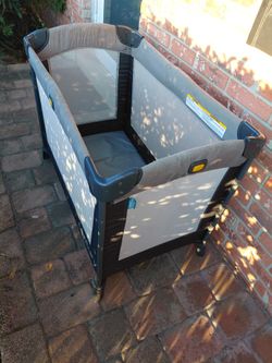 Century Compact Pack n Play