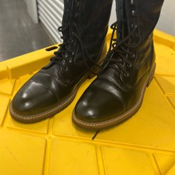 Men’s BLk Polar Fox Boots Men’s Size 10