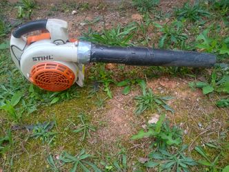STIHL BBC Handheld Gas Leaf Blower