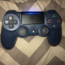 PlayStation 4 Controller 