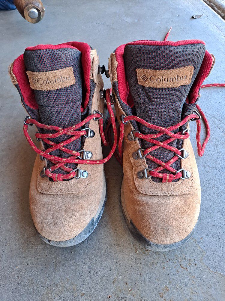 Columbia Hiking Boots Women's 