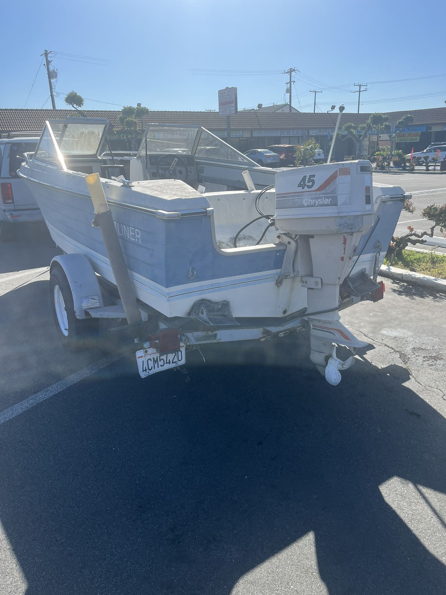 1978 Crestline AMF/Chrysler Fishing Boat