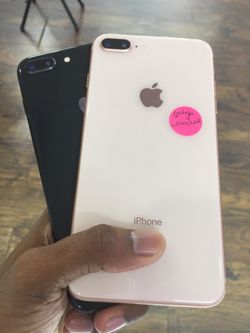 iPhone 8 Plus 64GB Factory Unlocked Excellent Condition With Free Charger