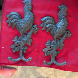 2 Rooster Hooks