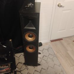 Klipsch