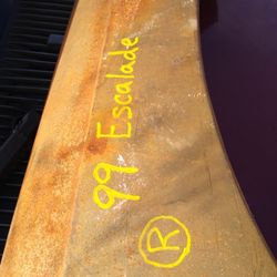 99 Right Front Fender Escalade