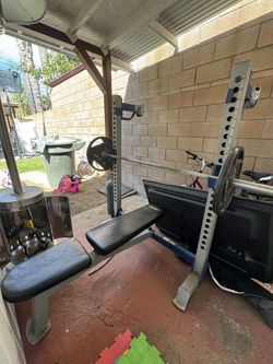 Fitness Gear bench for sale with safety spotter arms Adjustable seat