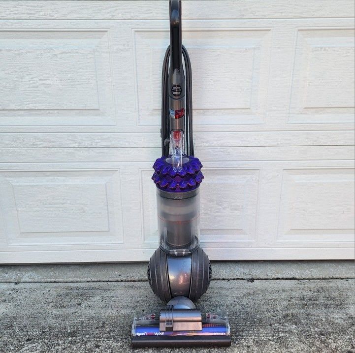 DYSON Cinetic Big Ball Animal+ Vacuum