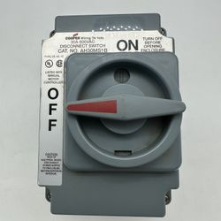 COOPER Wiring Devices Disconnect Switch 