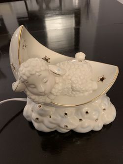 Lazy Lamb Lenox Lamp