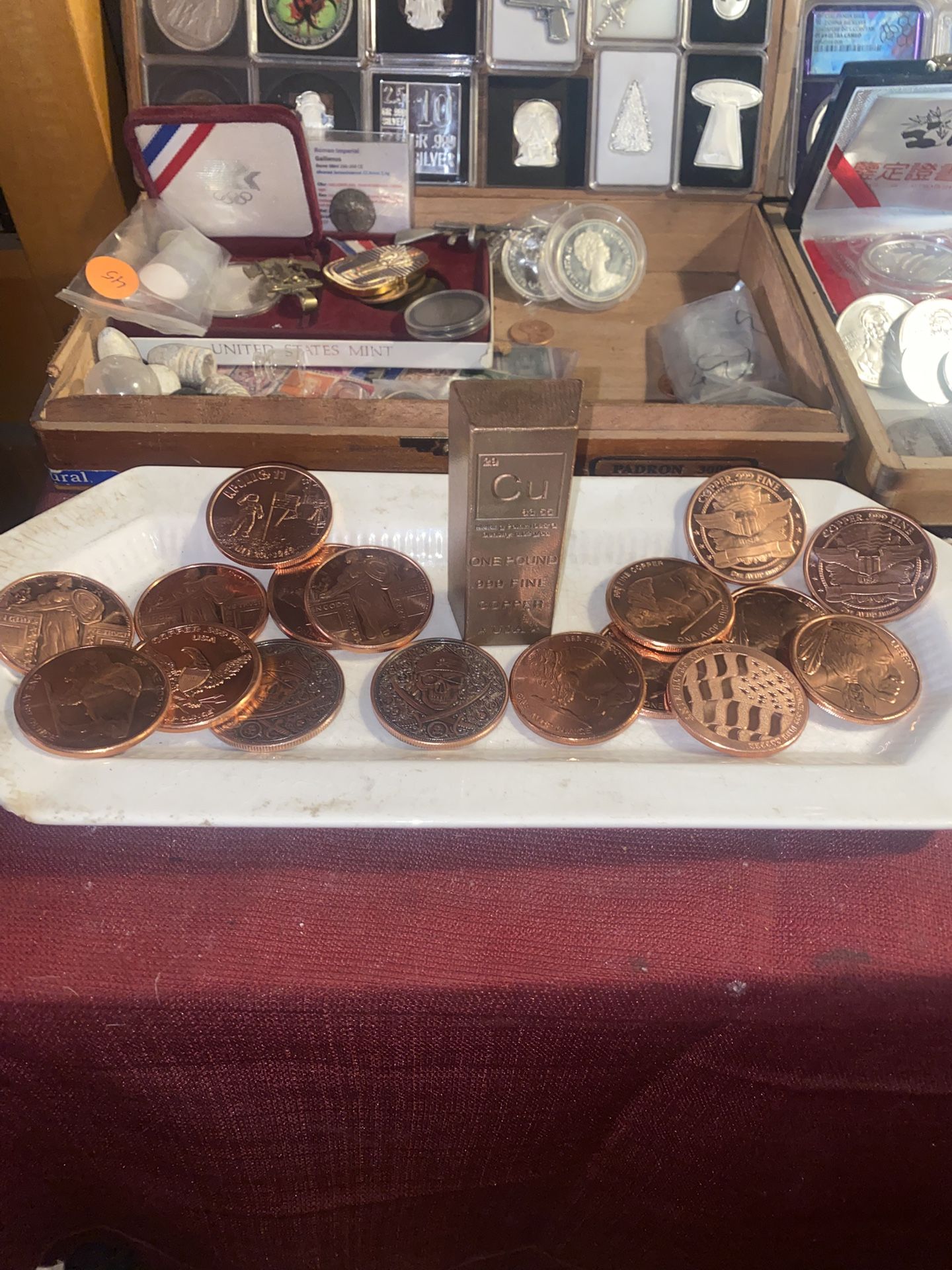 1 pound solid copper bar and 13 /1 ounce cup rounds some collectible