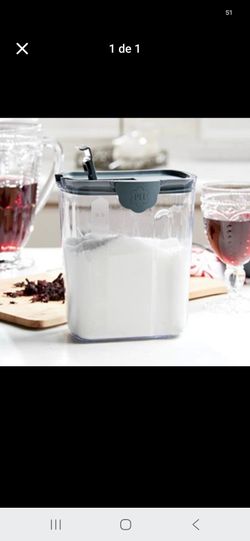 Recipiente hermético de 2qt de Princess house