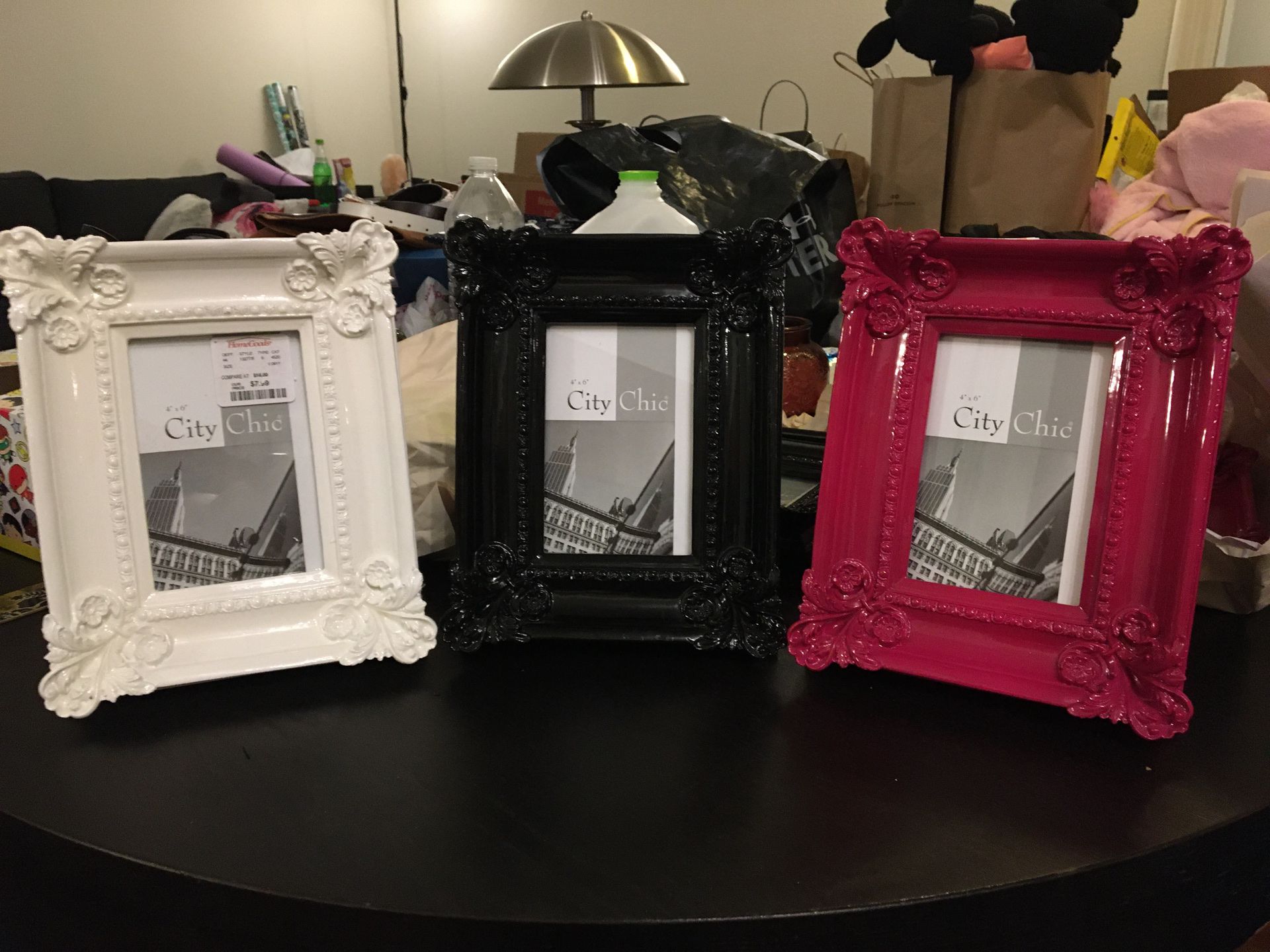 Photo frames 4x6 black, white, pink