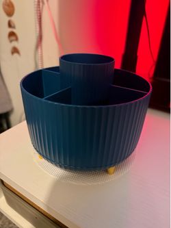 Desk Organizer - Rotating Pencil Pen Holder