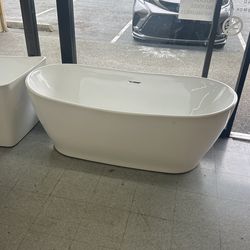 Bathtubs New Freestanding, Solid Surface, Alcove New SALE