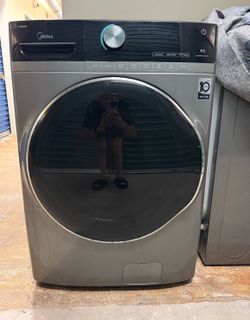 Washer and dryer pair