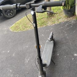 Ninebot Max Segway - Max G2 Electric Kick Scooter.