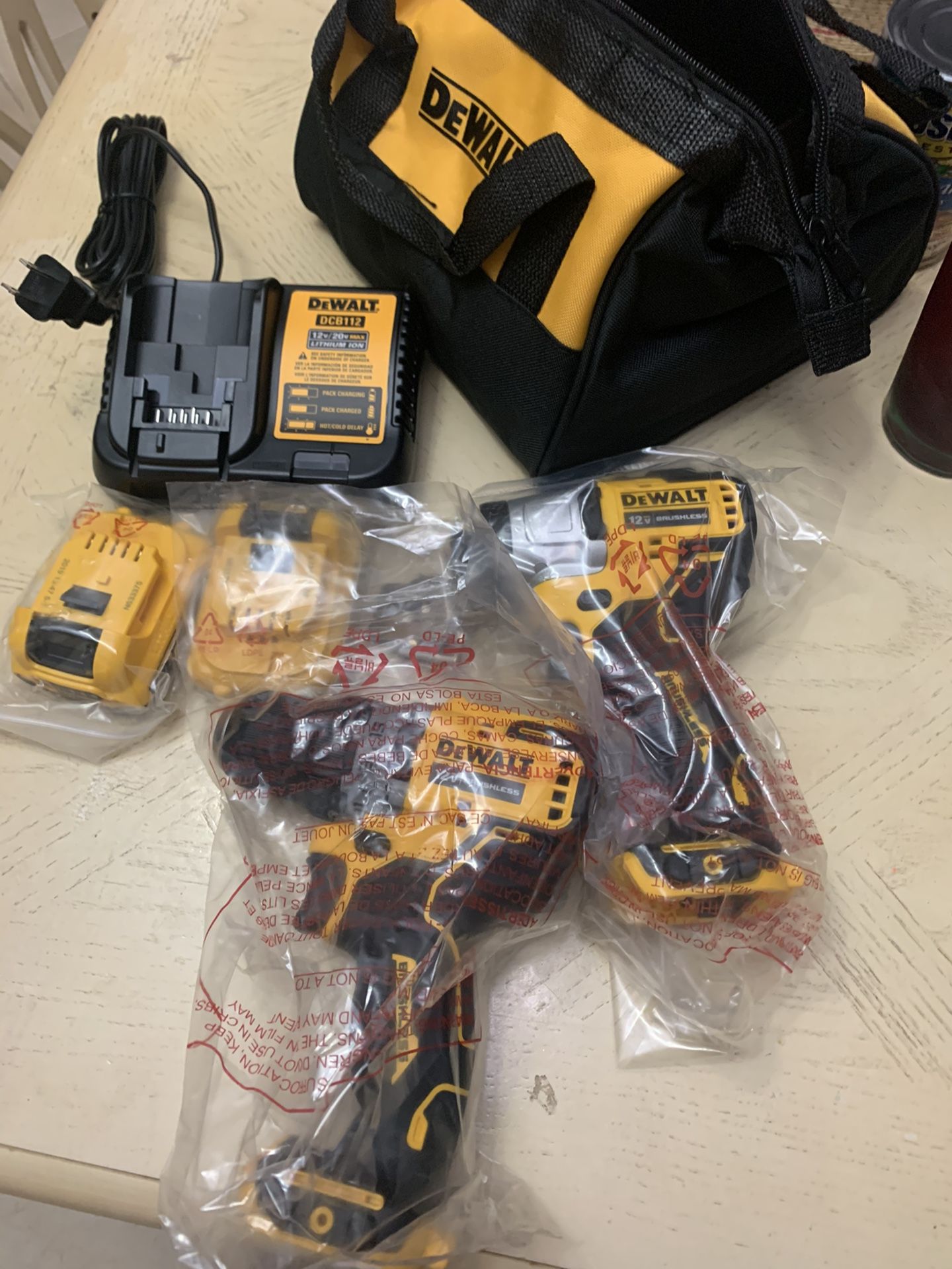 Dewalt 12v combo brushless