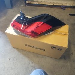 Rav 4 Taillamp 81(contact info removed)1