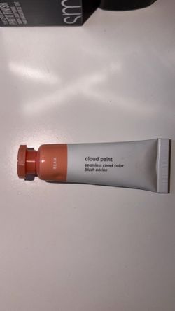 Glossier blush