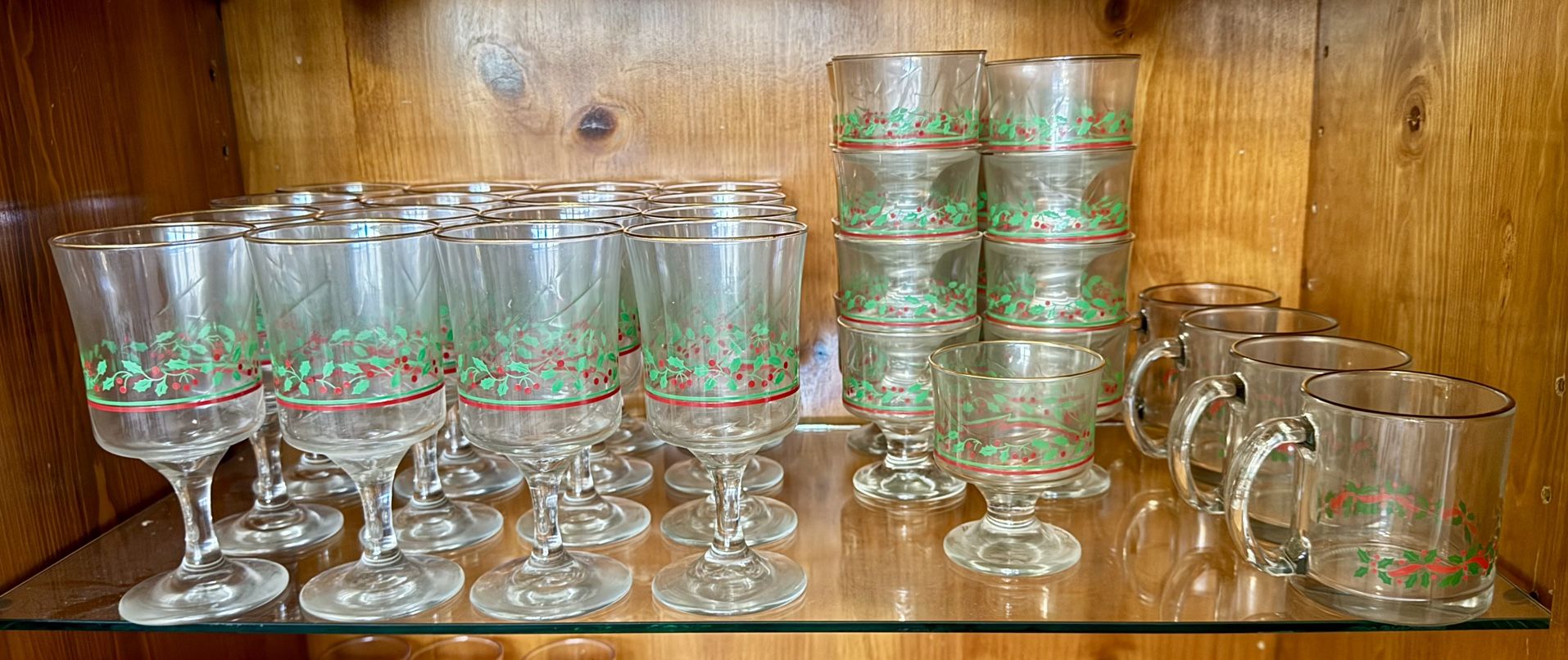 Vintage Arby's Christmas Holly Berry Glasses