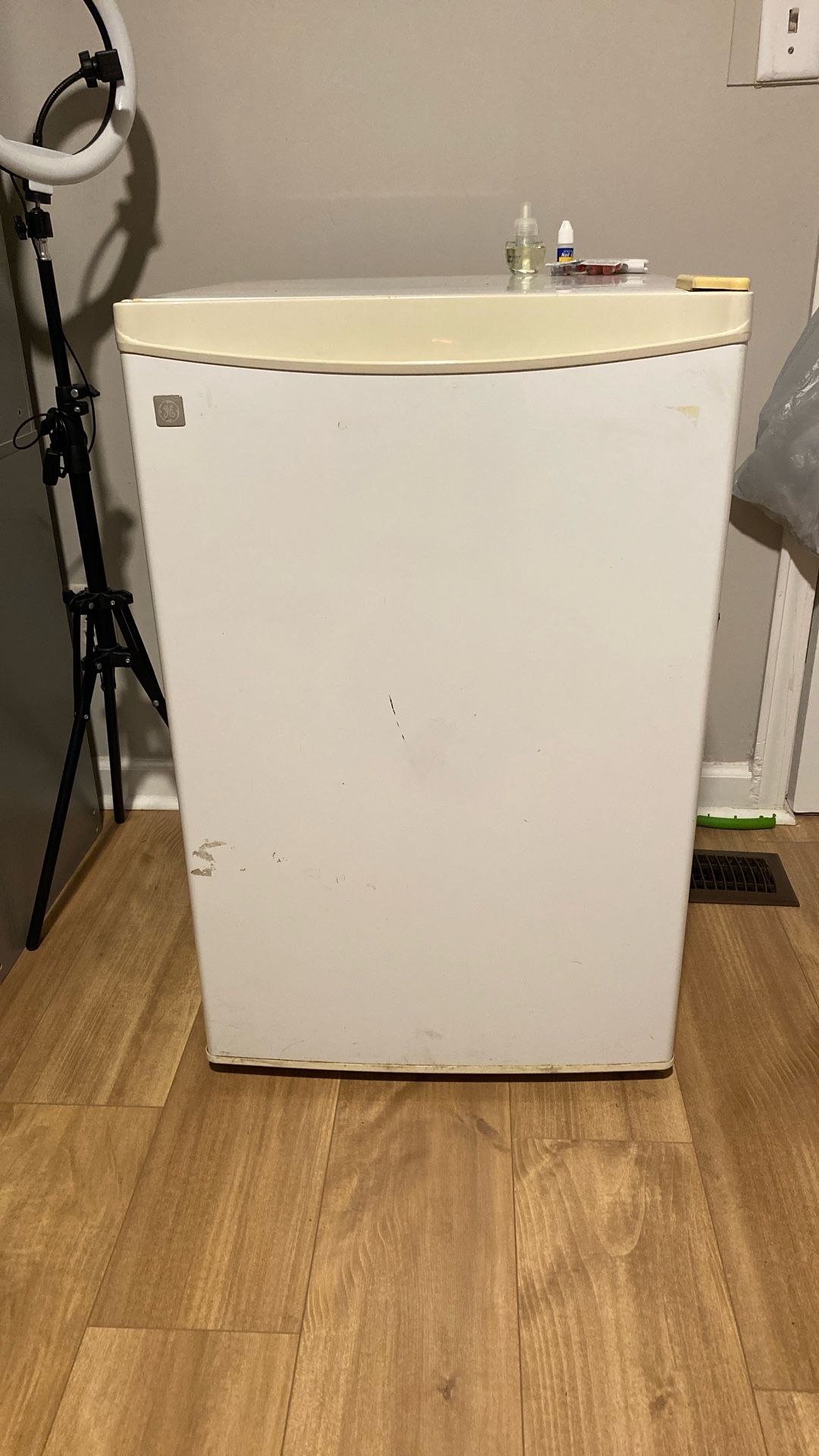 Mini Fridge - Small Refrigerator GE