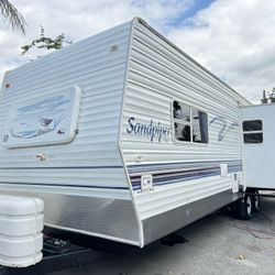 2004 Forest River Sandpiper Travel Trailer