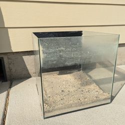 14 Gallon Rimless Cube Aquarium Tank