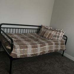 Modern Black Metal Daybed Frame + Mattress 