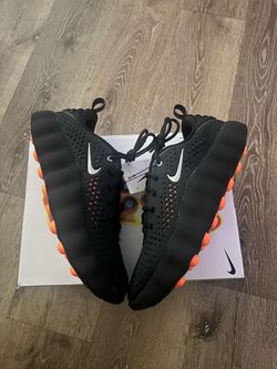 Nike Mind 002 Black Hyper Crimson