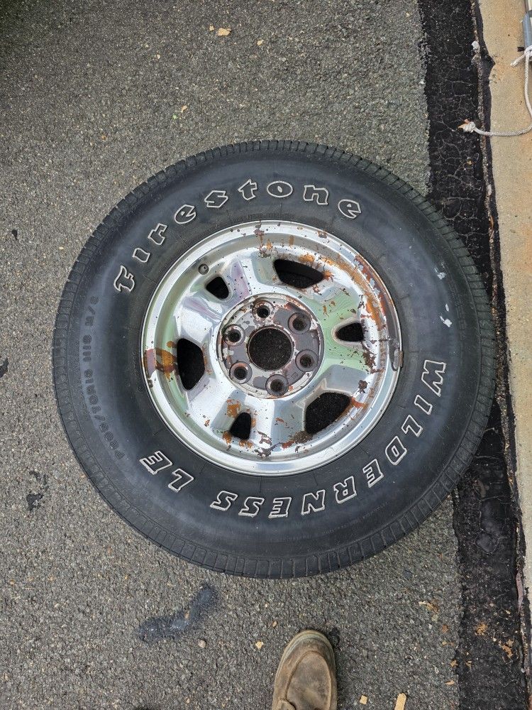 99-03 Gmc YUKON OEM rims