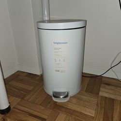 Target Garbage Can
