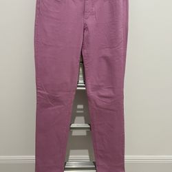 Ann Taylor Loft pink curvy skinny jeans in size 6