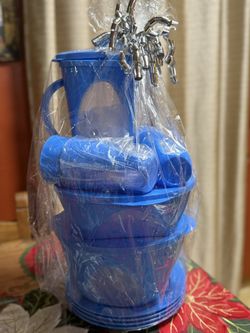 Tupperware Set
