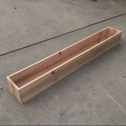 Cedar Box Planter 