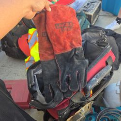 Welding glove