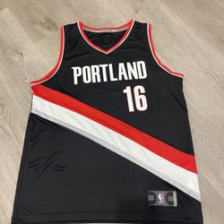 Yang Hansen Portland Trail Blazers Jersey (Men’s Medium) 