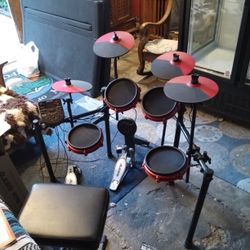 Deluxe Alesis Nitro Electronic Drums