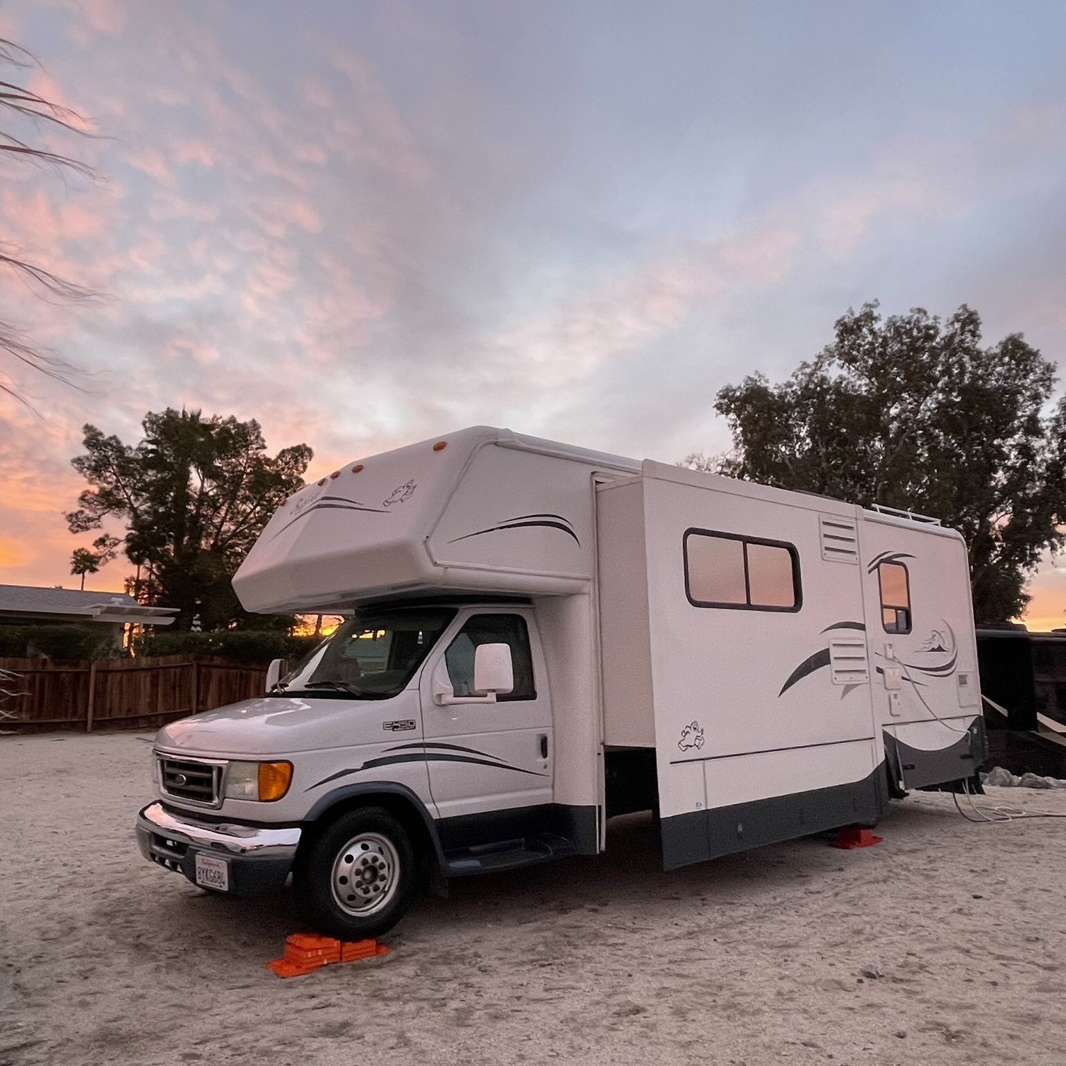 2005 28’ Bigfoot $ 35,000. Class C Coach 36K Miles