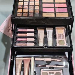 Brand New Ulta Beauty 45 Piece Makeup 💄 Box 