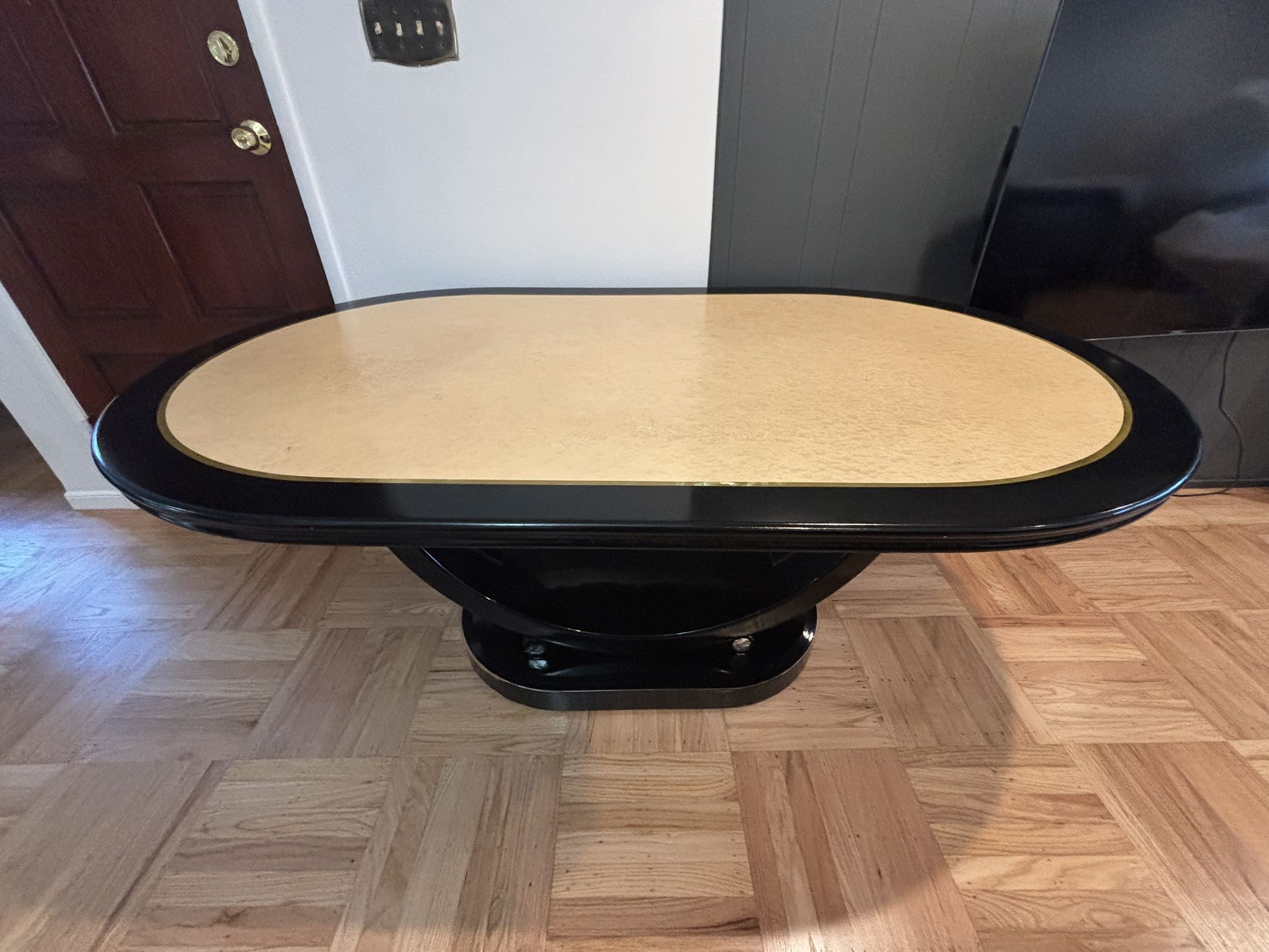 (used) Dining Table Set With 5 Chairs