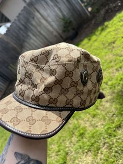 Authentic Gucci Cap / Hat Size Large , Adjustable Back