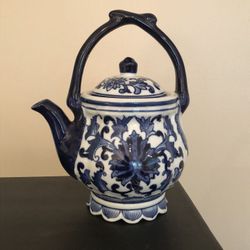 Home decor- blue and white ceramic teapot with lid