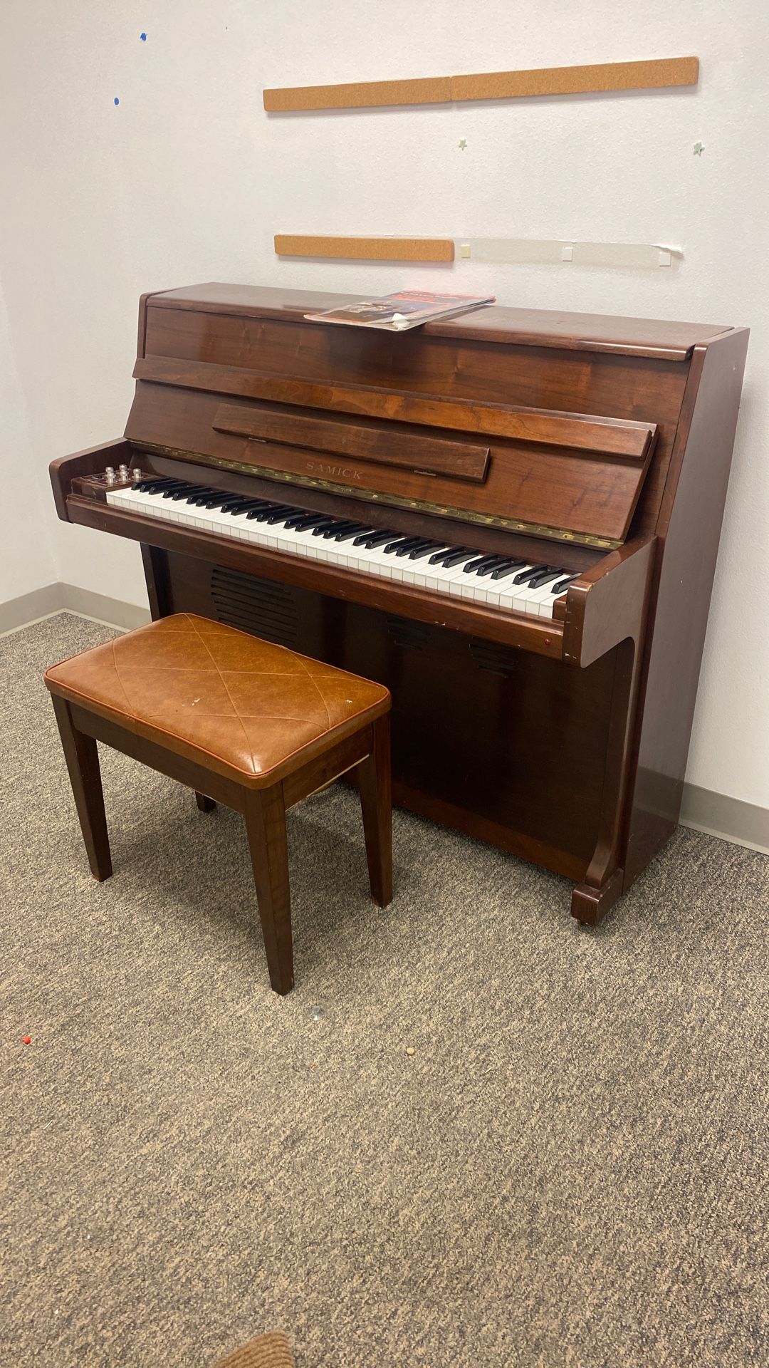 Samick Piano