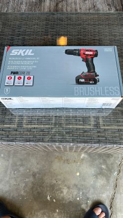 SKIL PWRCore 20 Brushless 20V 1/2'' Hammer Drill Kit PWRJUMP Charger