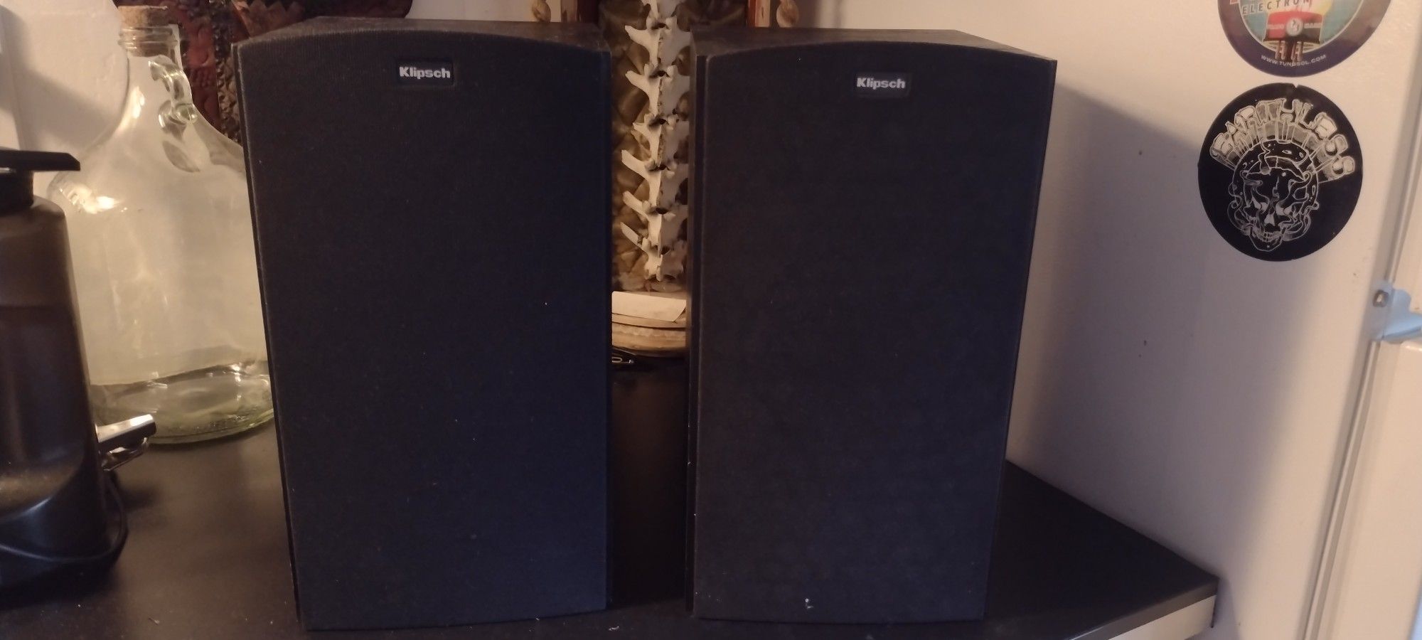 Klipsch Bookshelf Speakers Icon Kb15