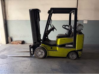 Clark forklift for sell
