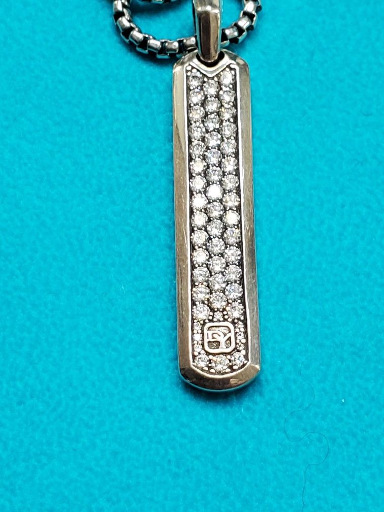 DY White Sapphire Tag