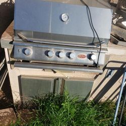 Cal Flame bbq Grill Used Maybe 3x