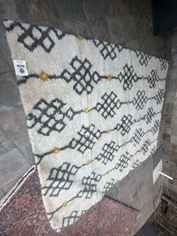 West elm Fes shag rug NWT $800 obo